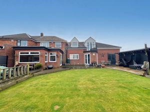 Photo 2- click for photo gallery